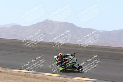 media/Apr-10-2022-SoCal Trackdays (Sun) [[f104b12566]]/Bowl (11am)/